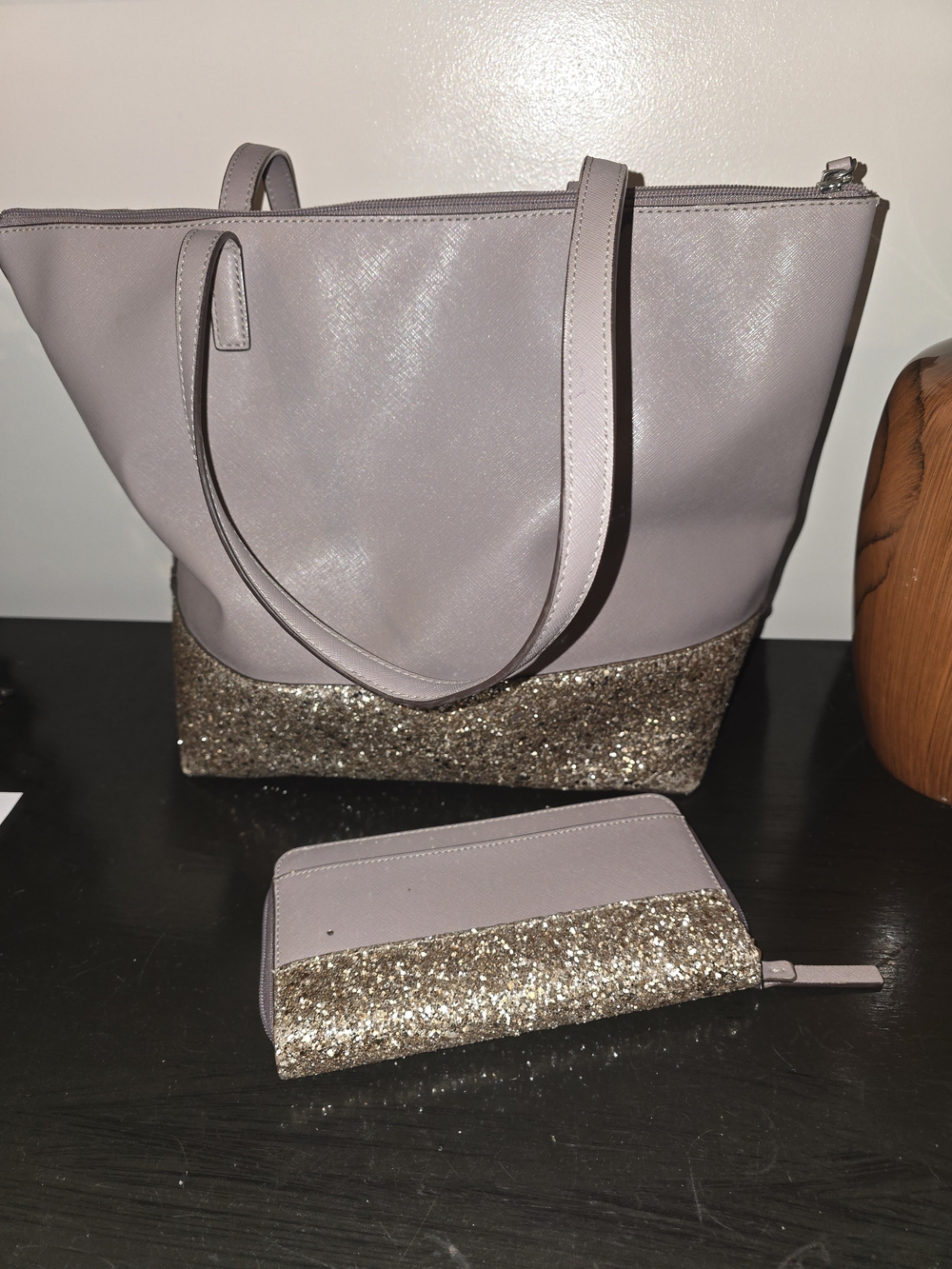 Kate Spade Greta Court Glitter Penny Tote in a gray Saffiano leather - Picture 3 of 7